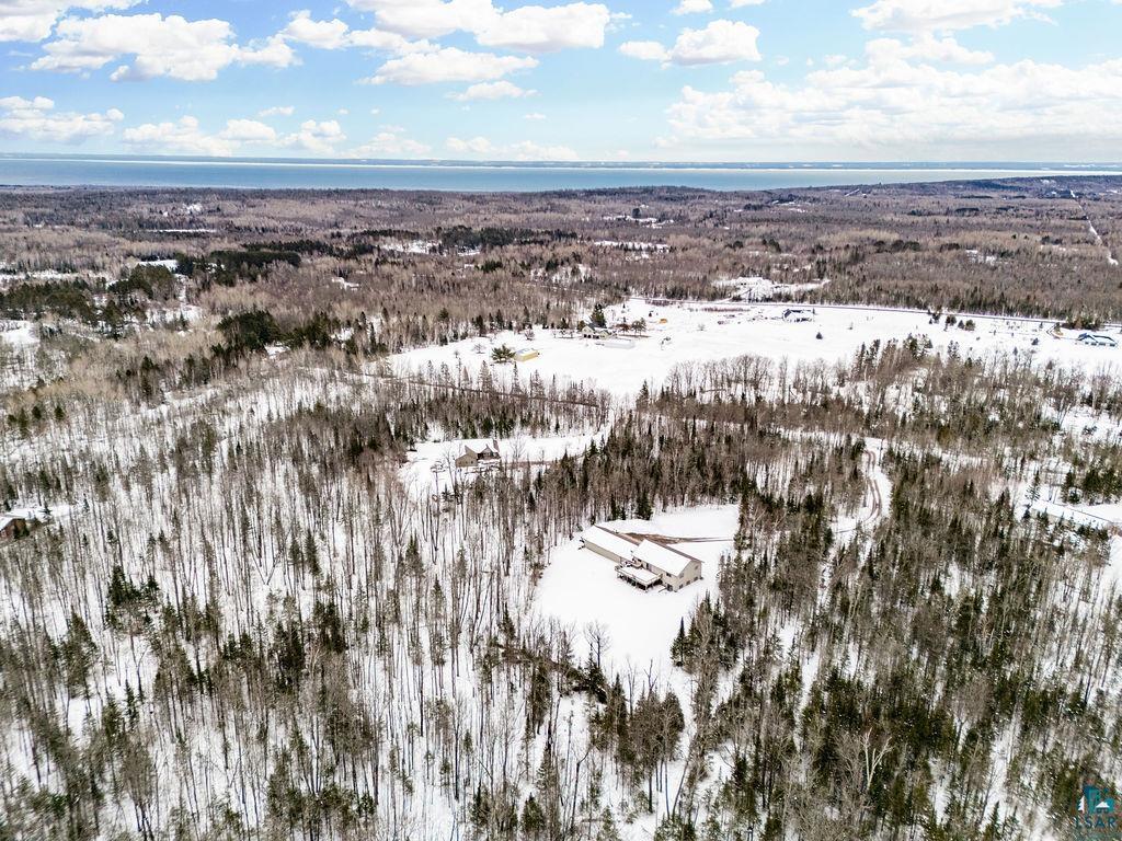 2783 Lauren Road Duluth, MN 55804 - Photo 28 of 47 Bird's eye view of a large body of water