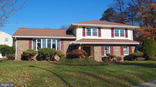 722 Loblolly Lane Reading, PA 19607 - Photo 2 of 30