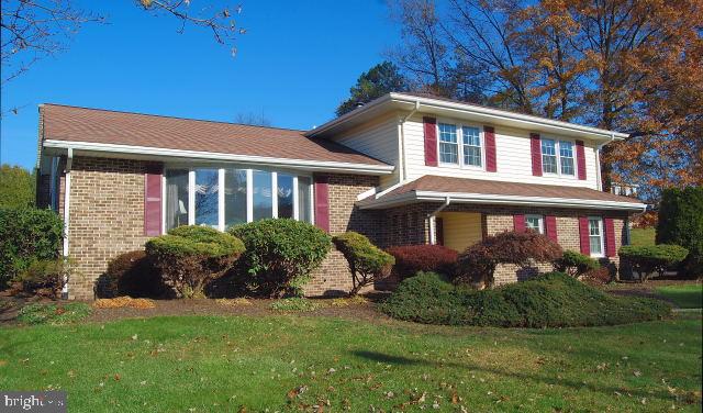 722 Loblolly Lane Reading, PA 19607 - Photo 6 of 30 Front