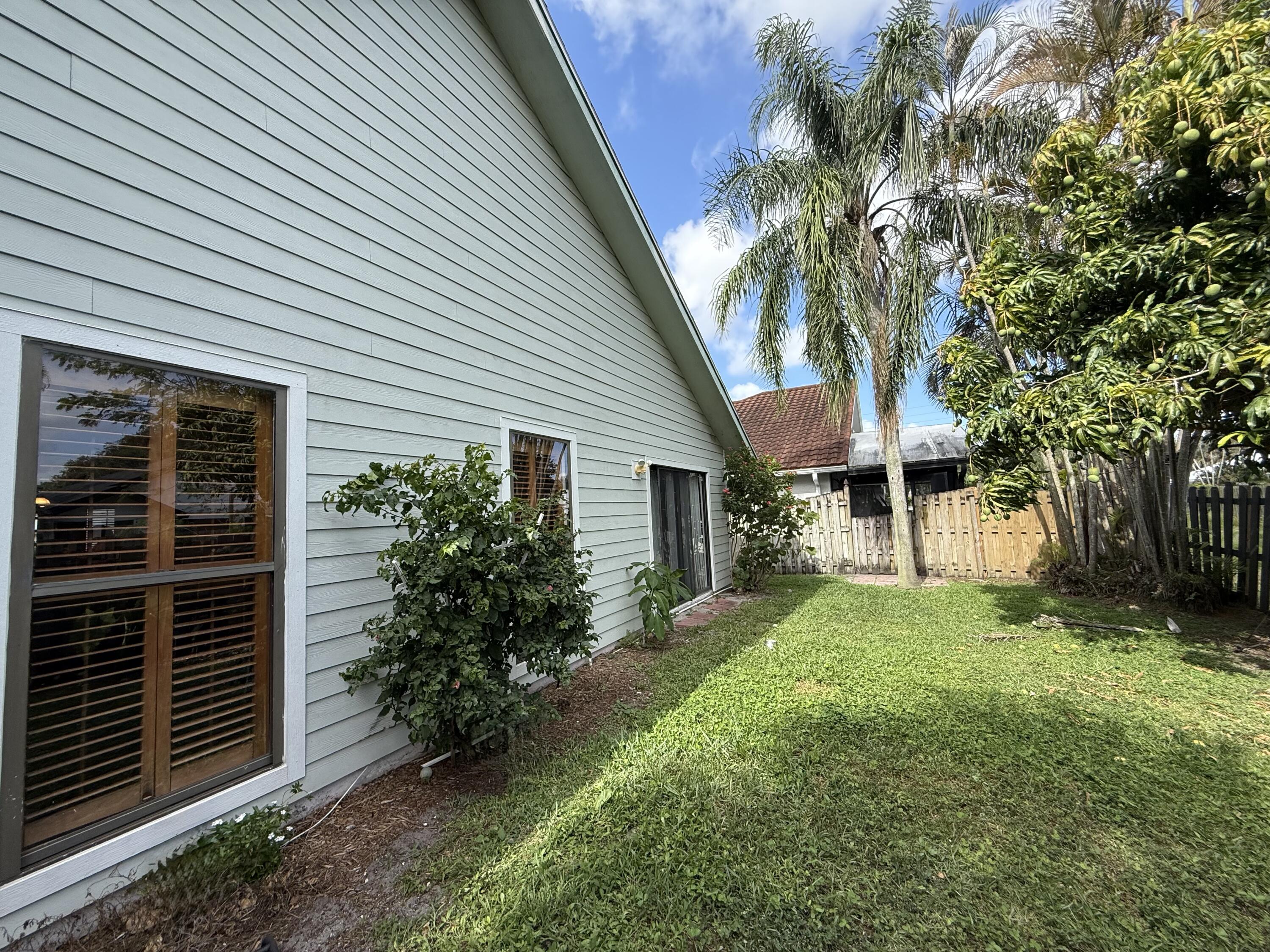 6050 Linton Street Jupiter, FL 33458 - Photo 24 of 42 IMG_9300