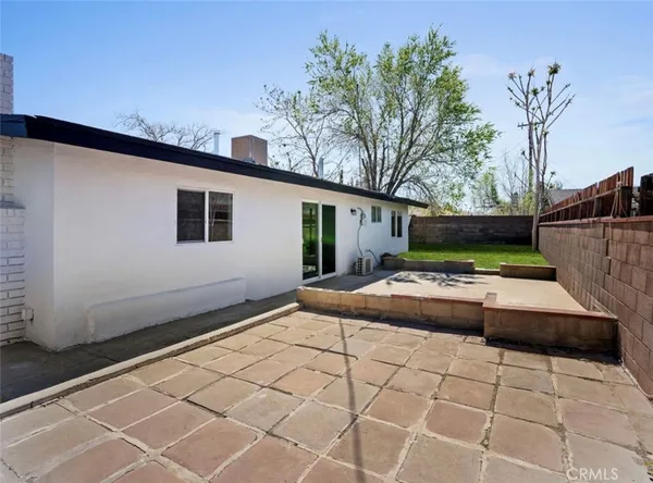$389,999 | 44715 Gingham Avenue, Lancaster, CA 93535