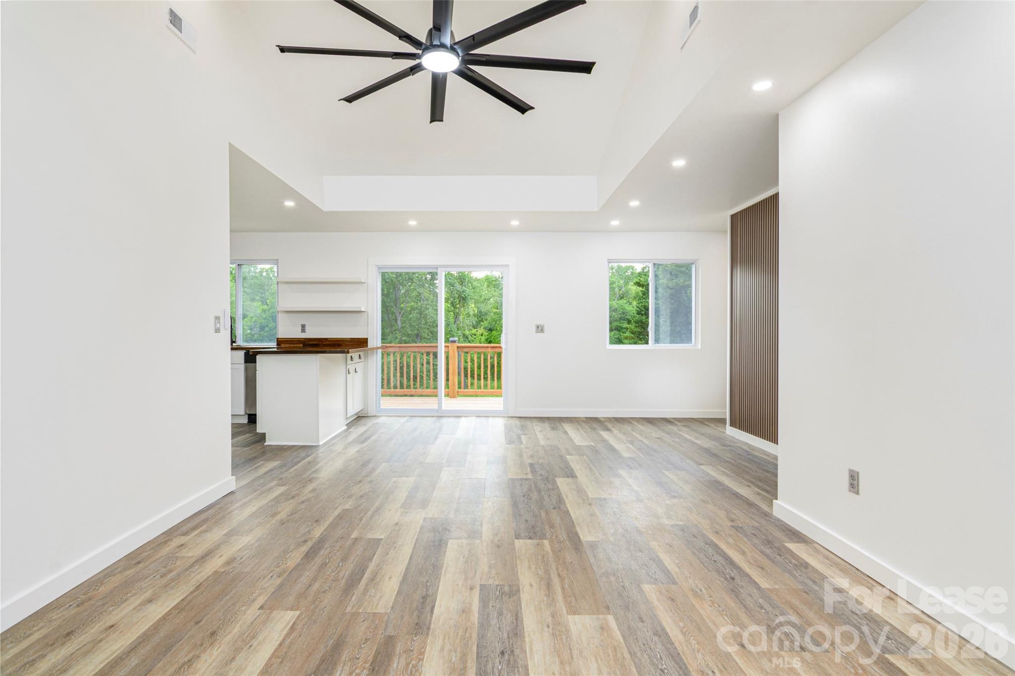 286 Berkeley Road Hendersonville, NC 28792 - Photo 6 of 22