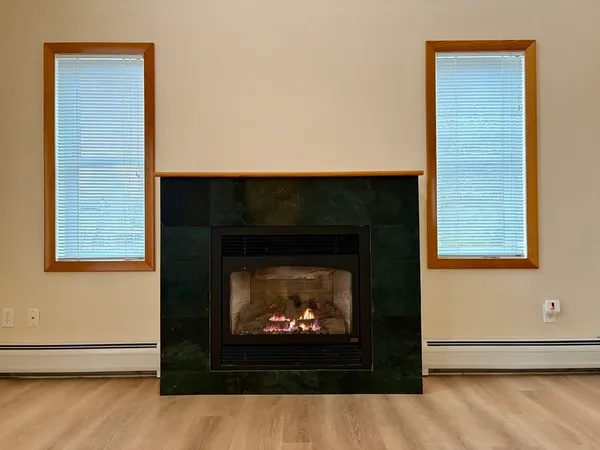 $2,800 | 2 Sandy Way, Newbury, MA 01951
