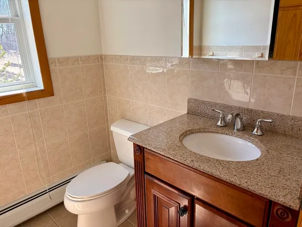 $2,800 | 2 Sandy Way, Newbury, MA 01951