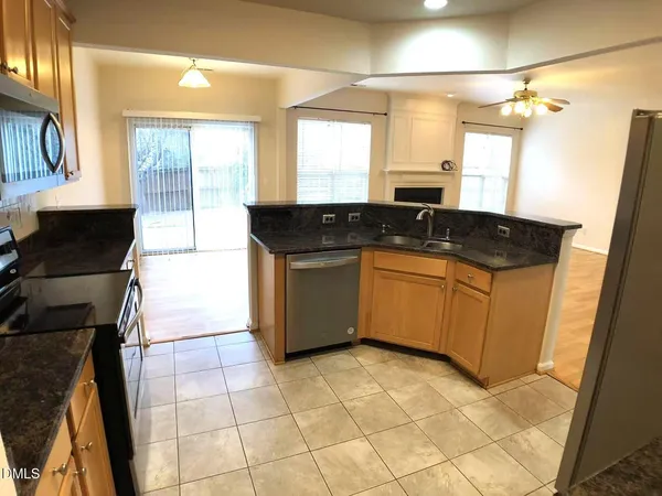 $2,395 | 206 Millicent Way, Morrisville, NC 27560