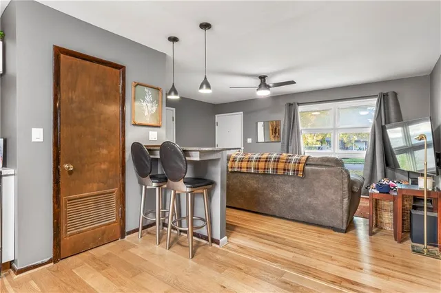 $250,000 | 13017 West 92nd Street, Lenexa, KS 66215