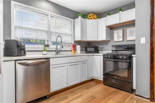 $250,000 | 13017 West 92nd Street, Lenexa, KS 66215