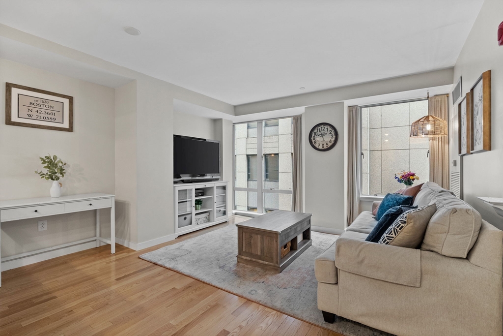 80 Broad Street, Unit 506 Boston, MA 02110 - Photo 2 of 26