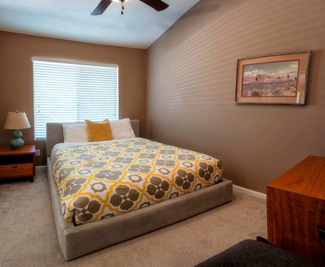 351 North Hermosa Drive, Unit 2A2 Palm Springs, CA 92262 - Photo 7 of 17 a bedroom with a bed and window