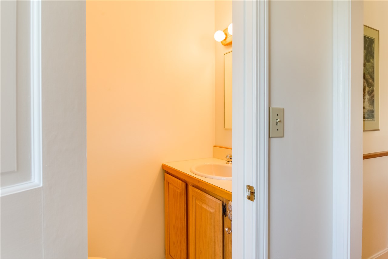 991 Washington Road Rye, NH 03870 - Photo 17 of 40