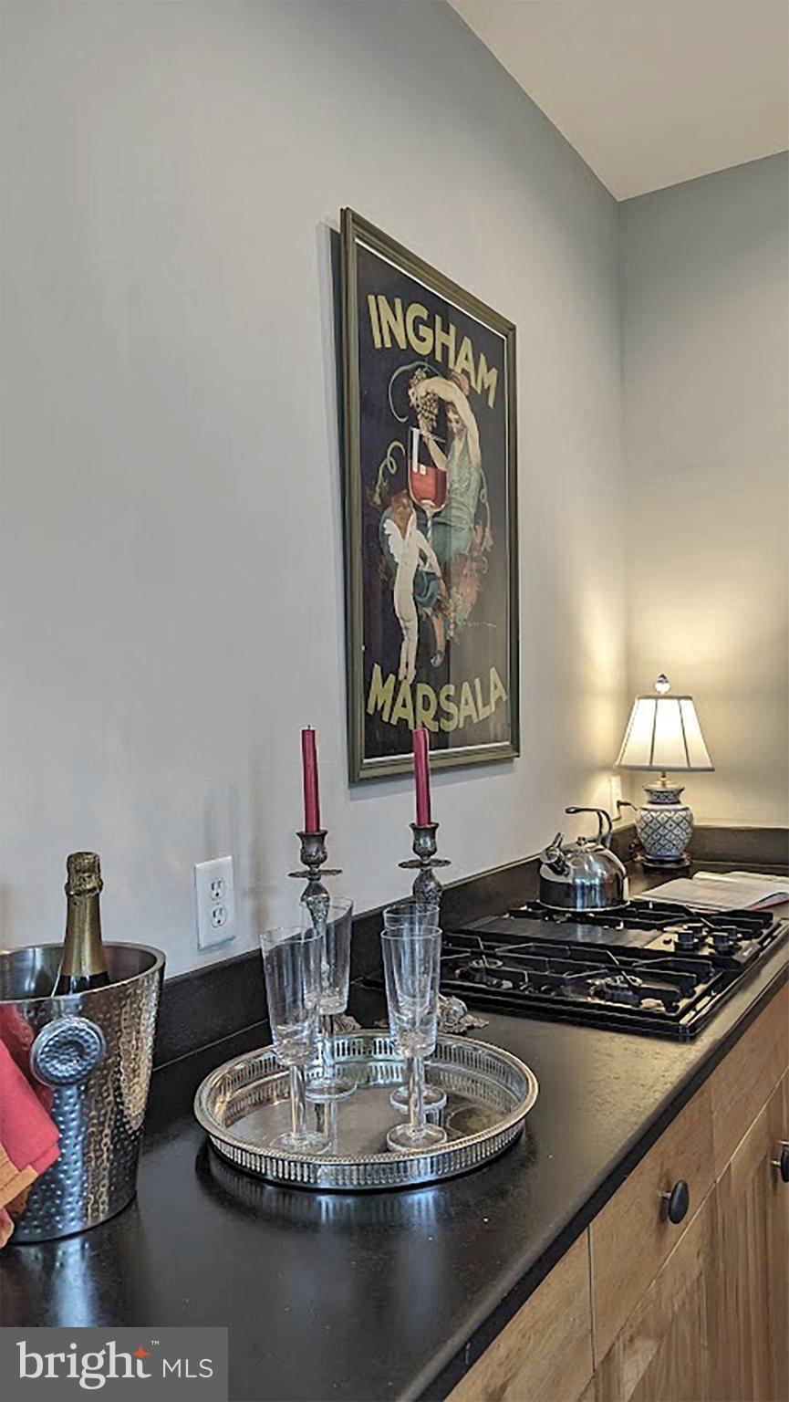 633 A Street Northeast Washington, DC 20002 - Photo 11 of 56 Like work space?