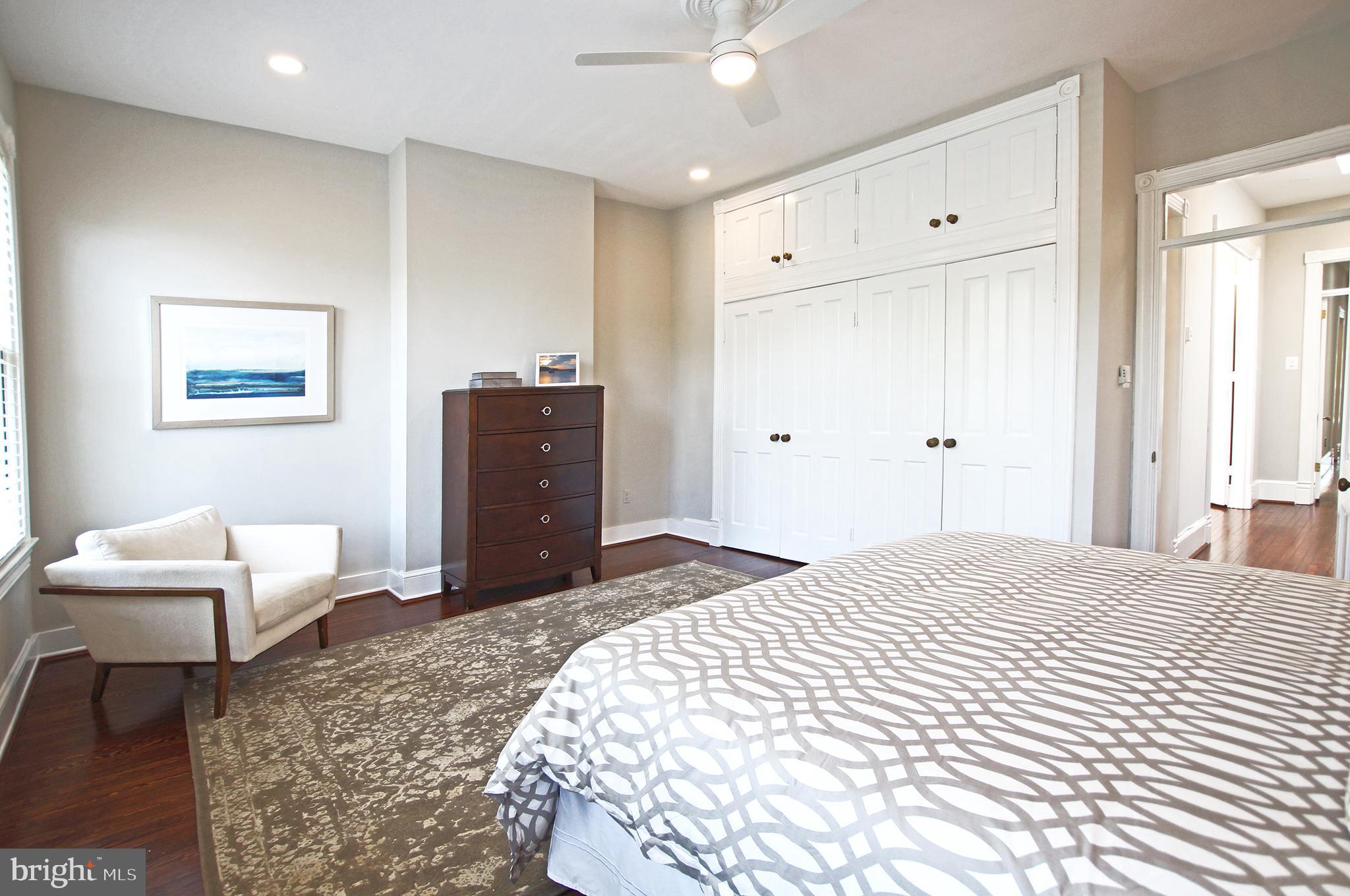 633 A Street Northeast Washington, DC 20002 - Photo 31 of 56 Great closets - and room for a rhumba