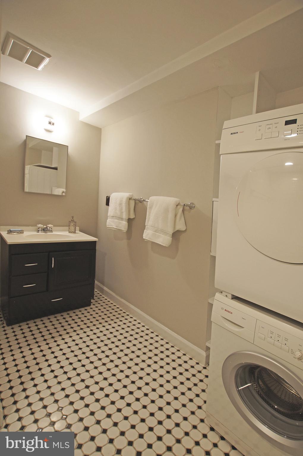 633 A Street Northeast Washington, DC 20002 - Photo 43 of 56 Full laundry included!