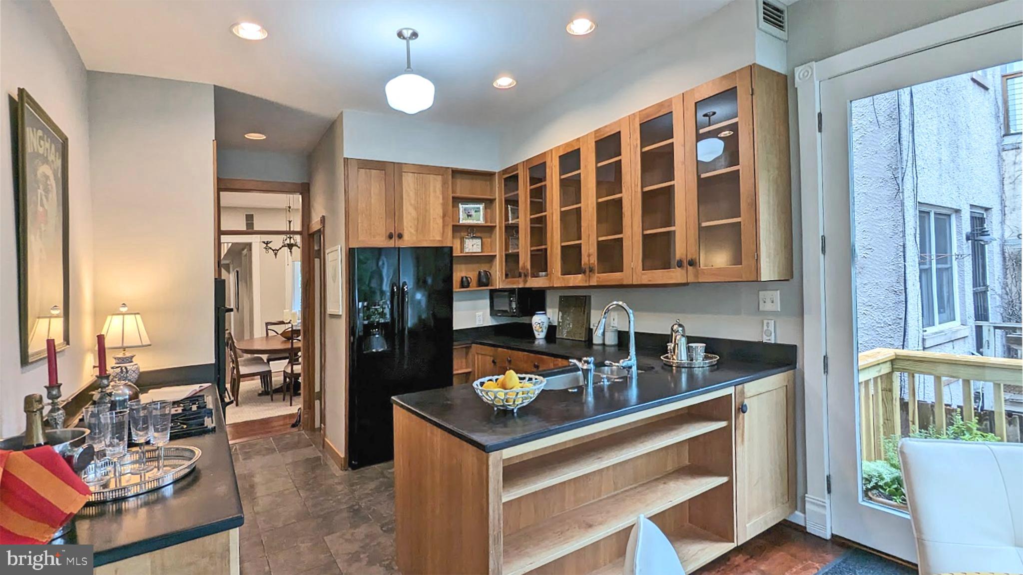 633 A Street Northeast Washington, DC 20002 - Photo 9 of 56 Fantastic storage