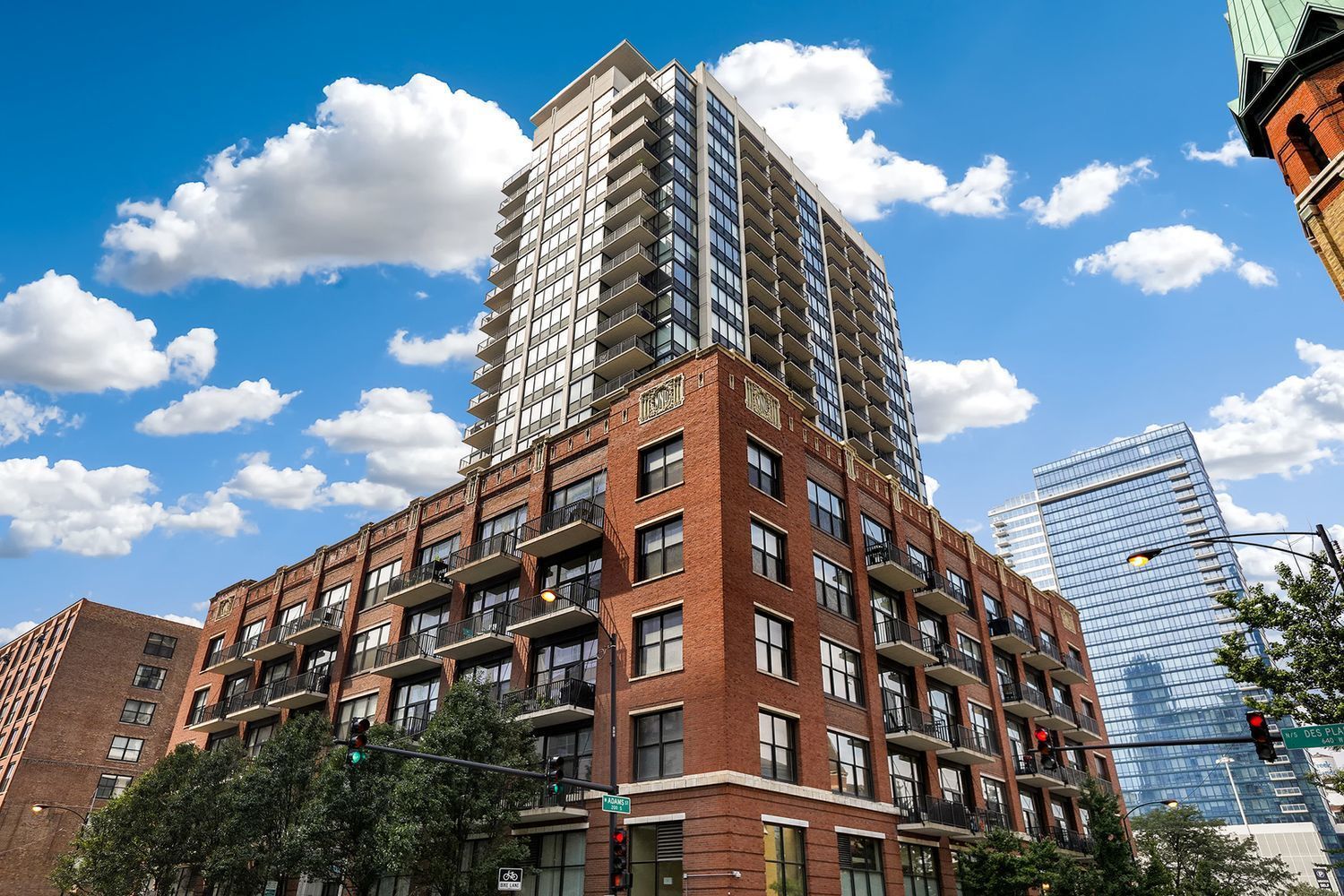 210 South Desplaines Street, Unit P99 Chicago, IL 60661 - Photo 1 of 2 a view of a building