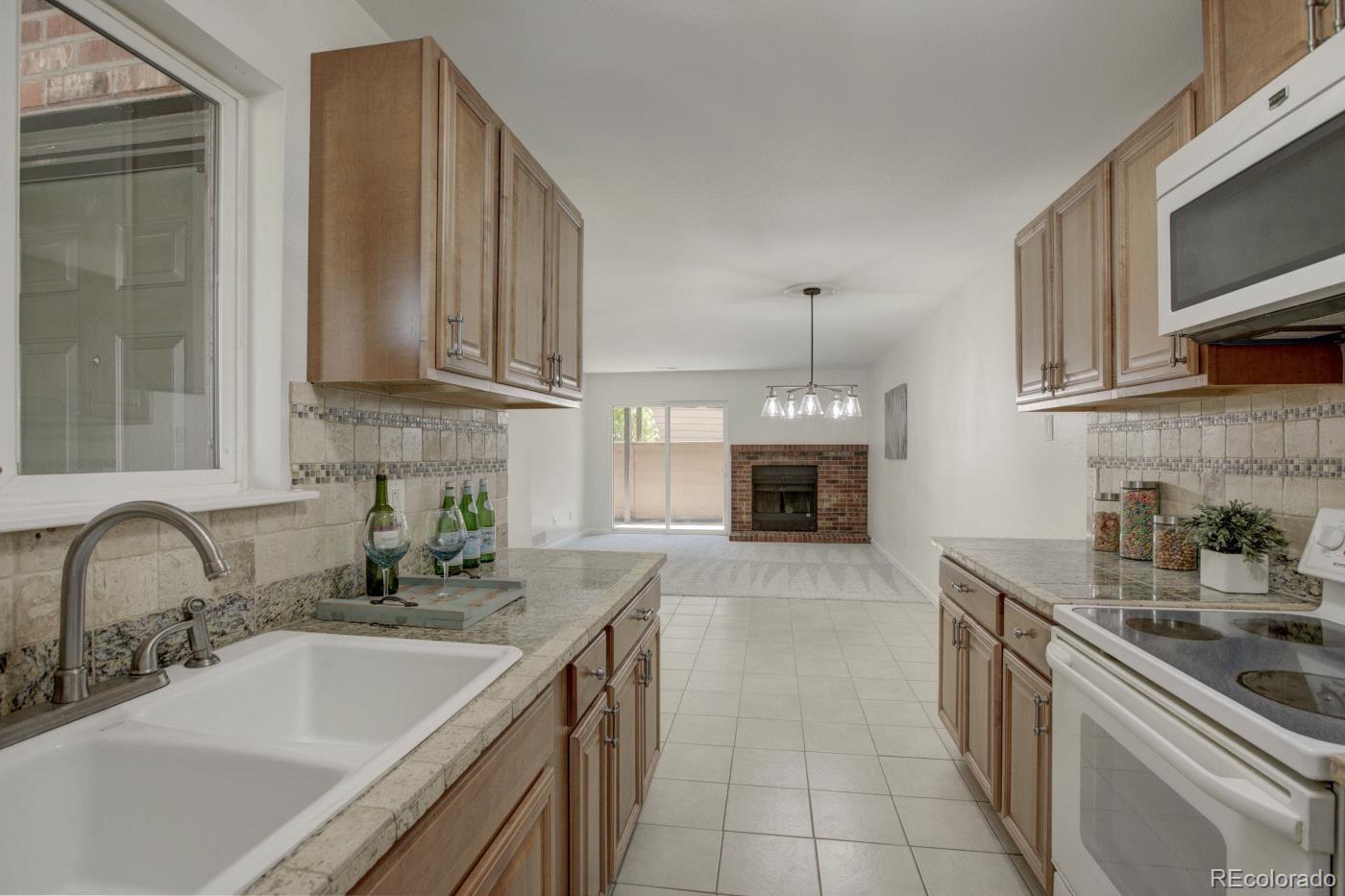 2203 South Buckley Road, Unit 101 Aurora, CO 80013 - Photo 9 of 29 Gallery Image 9