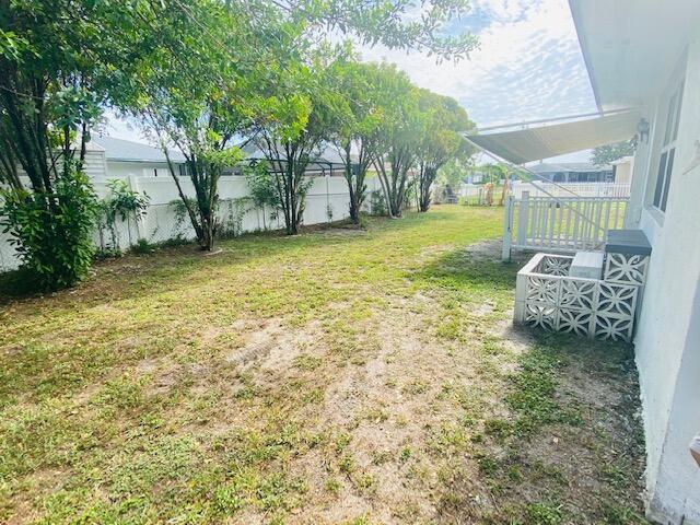 11115 Mandarin Street Boca Raton, FL 33428 - Photo 15 of 17 Backyard
