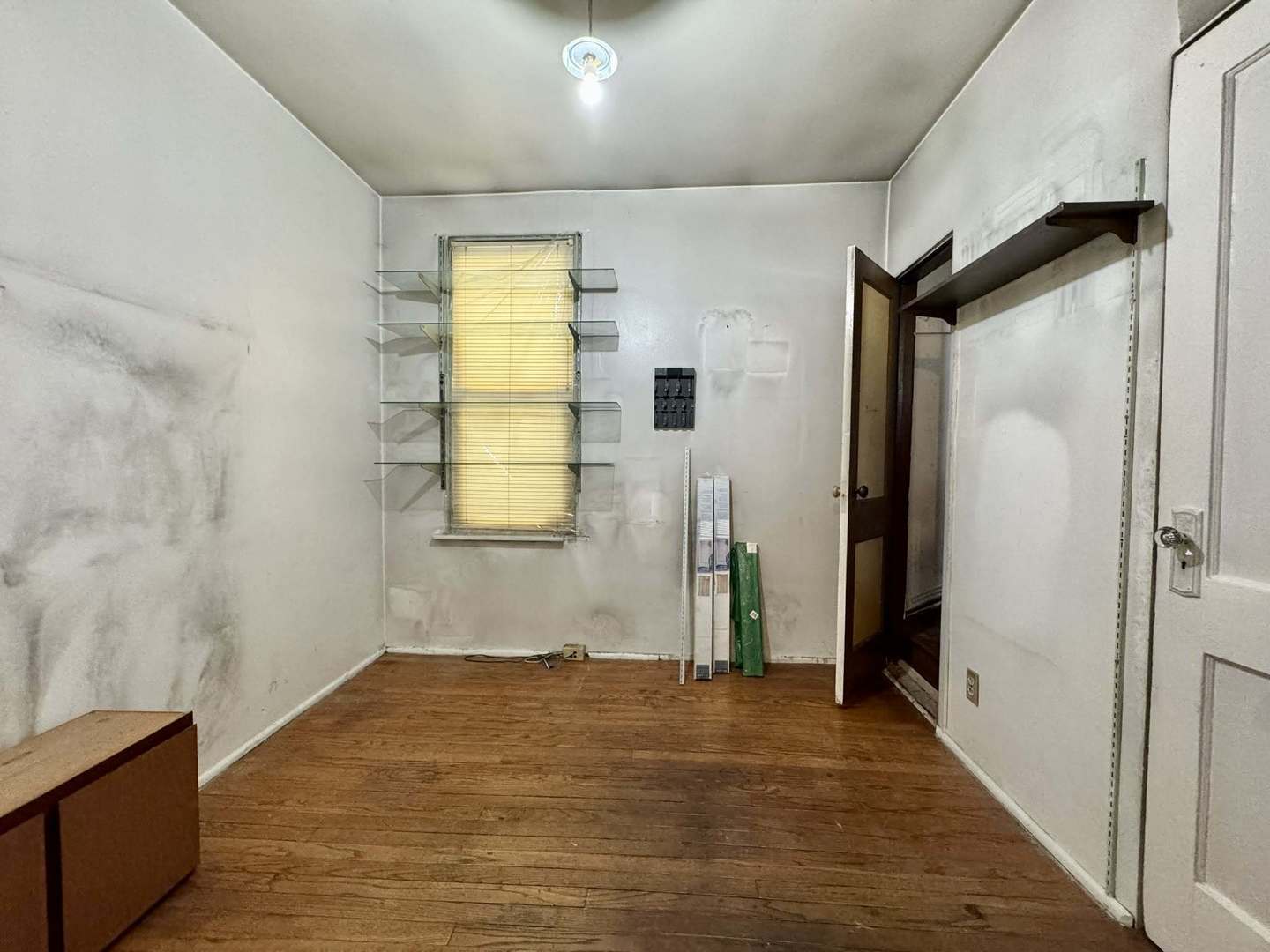 5437 North Linder Avenue Chicago, IL 60630 - Photo 11 of 28 a view of hallway with natural light