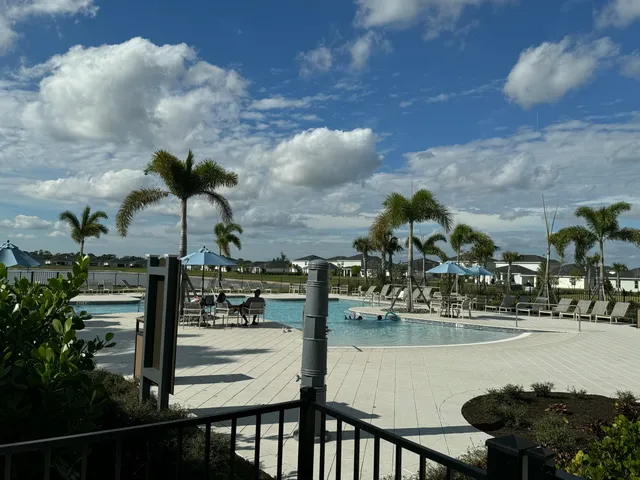 $2,750 | 10445 Northwest Suncrest Loop Port, Port St. Lucie, FL 34987