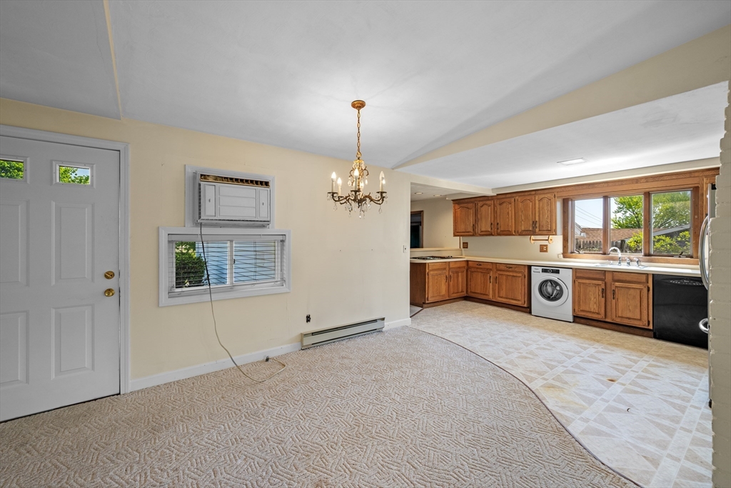 64 Amherst Road Beverly, MA 01915 - Photo 5 of 36