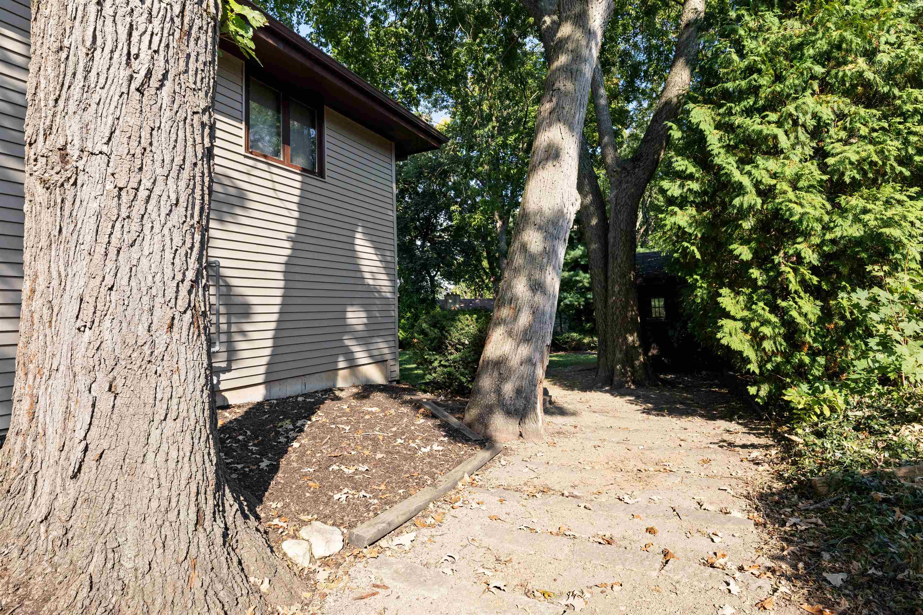 2518 Mandrake Drive Rockford, IL 61108 - Photo 47 of 50 a view of a backyard of the house
