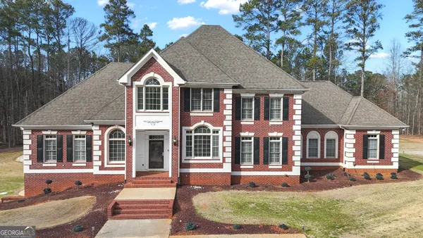 $890,000 | 115 Winding Way, Fayetteville, GA 30214