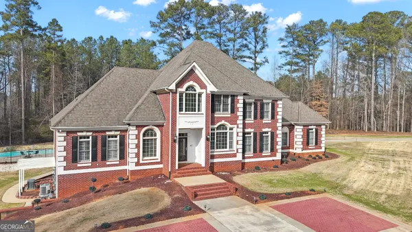 $890,000 | 115 Winding Way, Fayetteville, GA 30214