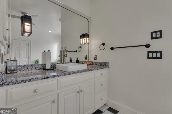 $890,000 | 115 Winding Way, Fayetteville, GA 30214