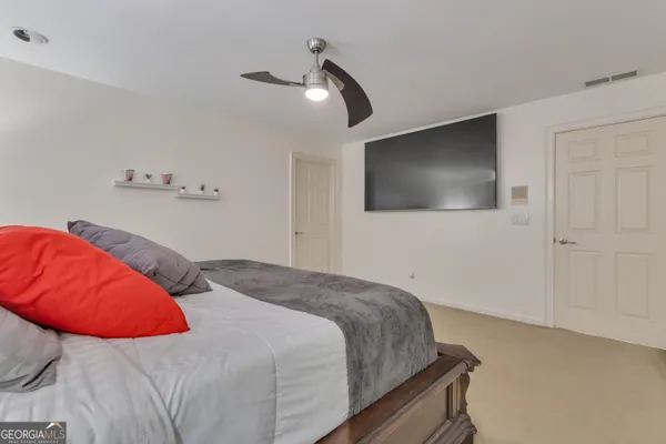 $890,000 | 115 Winding Way, Fayetteville, GA 30214