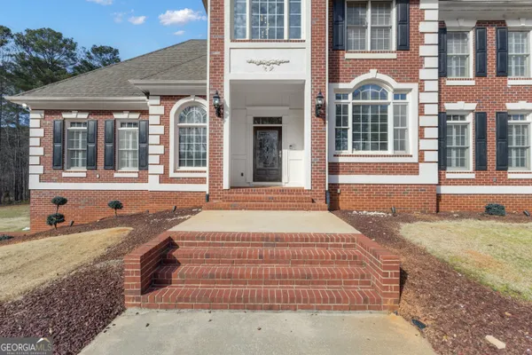 $890,000 | 115 Winding Way, Fayetteville, GA 30214