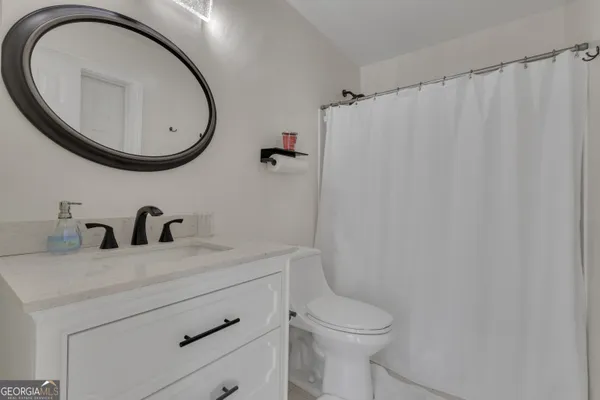 $890,000 | 115 Winding Way, Fayetteville, GA 30214