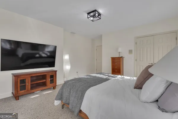 $890,000 | 115 Winding Way, Fayetteville, GA 30214