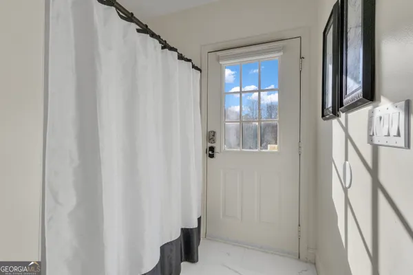 $890,000 | 115 Winding Way, Fayetteville, GA 30214