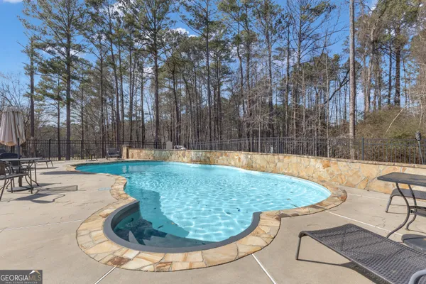 $890,000 | 115 Winding Way, Fayetteville, GA 30214