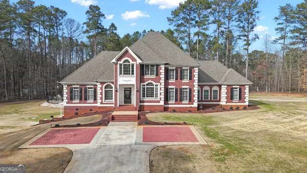 $890,000 | 115 Winding Way, Fayetteville, GA 30214