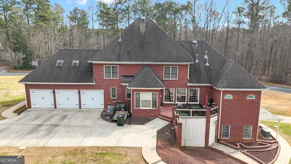 $890,000 | 115 Winding Way, Fayetteville, GA 30214
