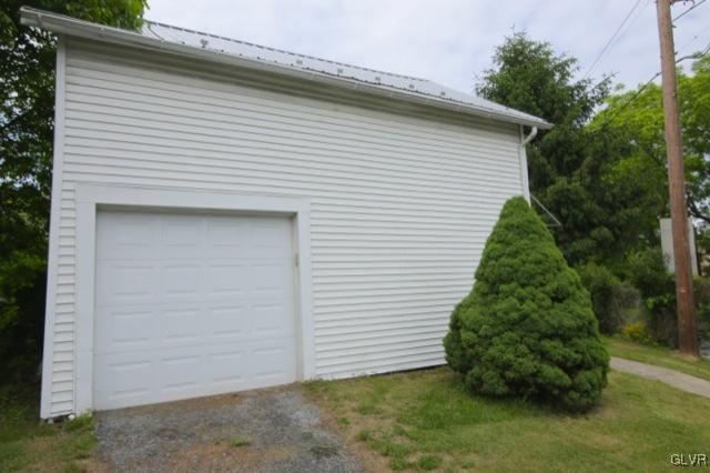 6336 Memorial Road Allentown, PA 18106 - Photo 3 of 30 Gallery Image 3