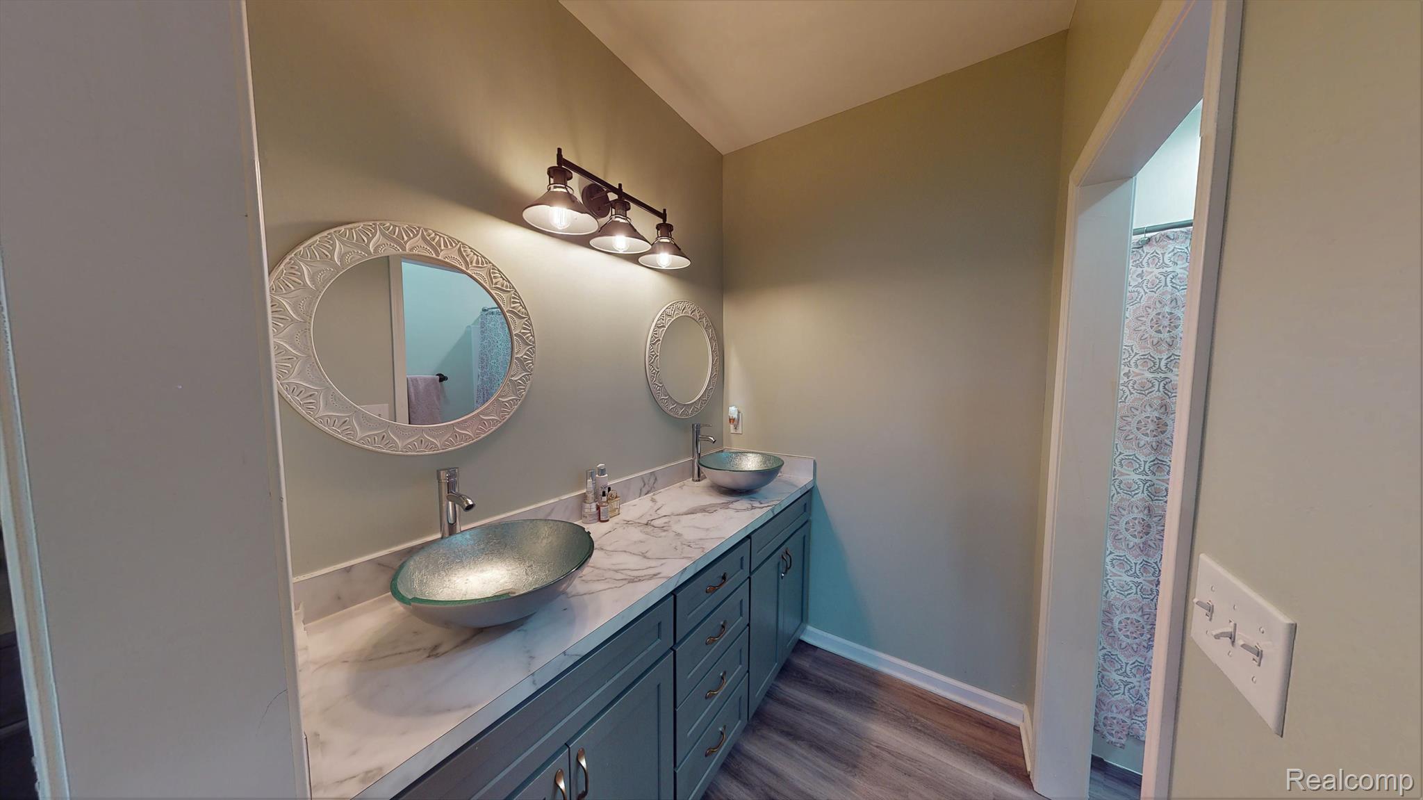 3171 South Henderson Road Davison, MI 48423 - Photo 33 of 39 Gallery Image 33