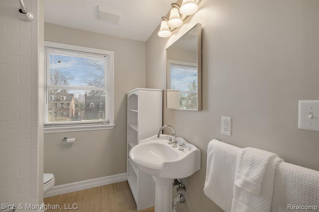 797 Washington Road Grosse Pointe, MI 48230 - Photo 24 of 57