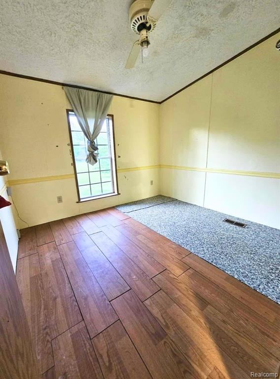 6392 Lake Road Millington, MI 48746 - Photo 12 of 13 Gallery Image 12
