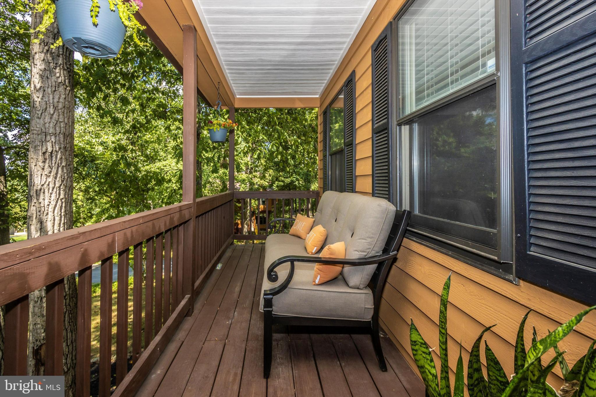 6633 East Lakeridge Road New Market, MD 21774 - Photo 38 of 64 Porch