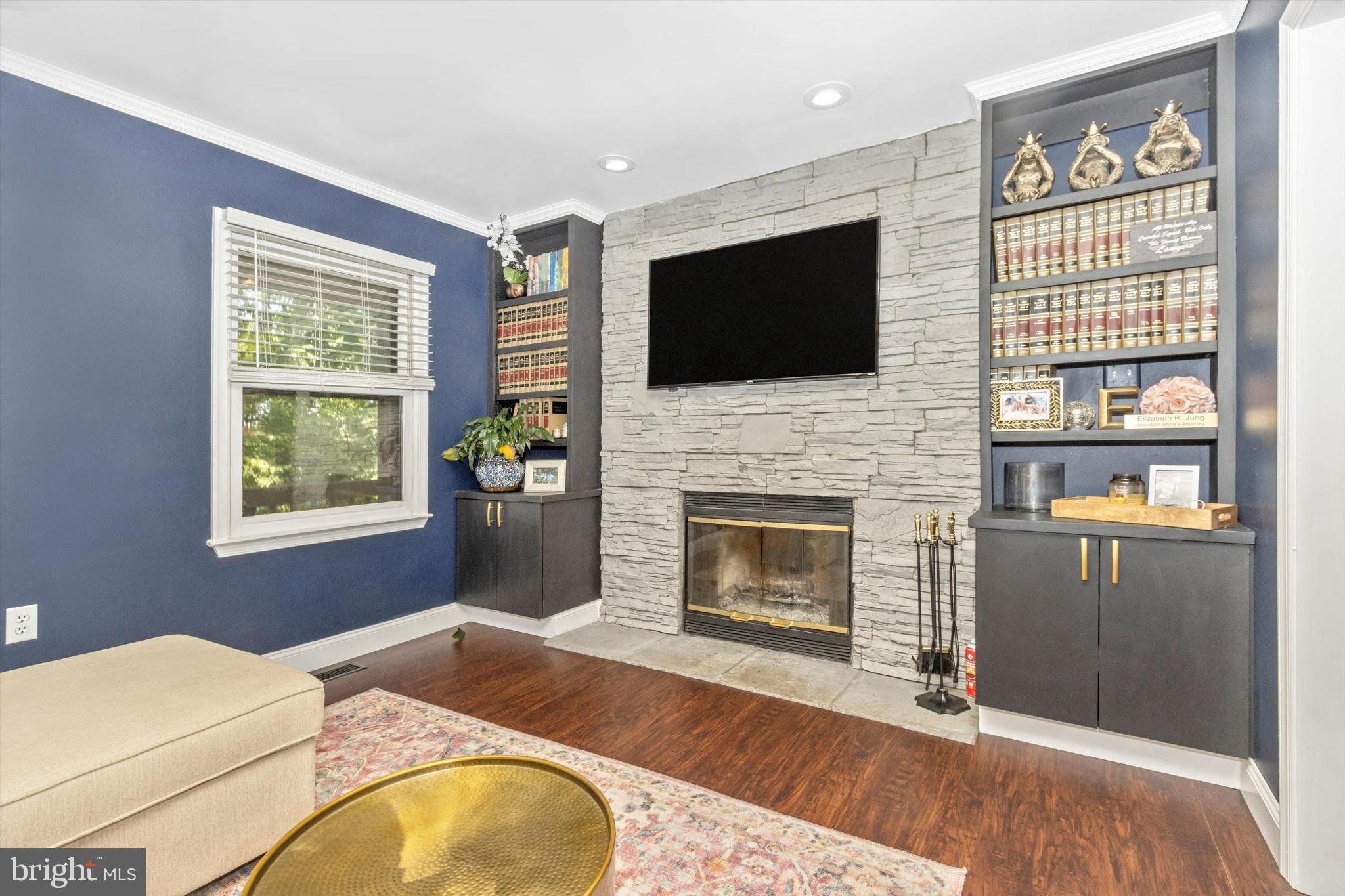 6633 East Lakeridge Road New Market, MD 21774 - Photo 7 of 64 Family Room