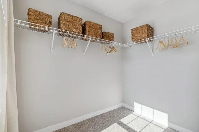 $725,000 | 4902 Blake Way, St. Paul, MN 55129