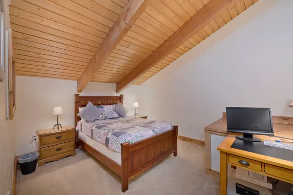 $820,000 | 2252 Meridian Boulevard, Unit 32, Mammoth Lakes, CA 93546