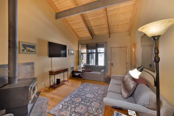 $820,000 | 2252 Meridian Boulevard, Unit 32, Mammoth Lakes, CA 93546