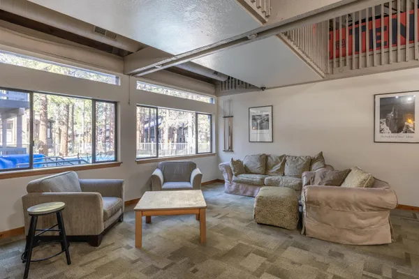 $820,000 | 2252 Meridian Boulevard, Unit 32, Mammoth Lakes, CA 93546