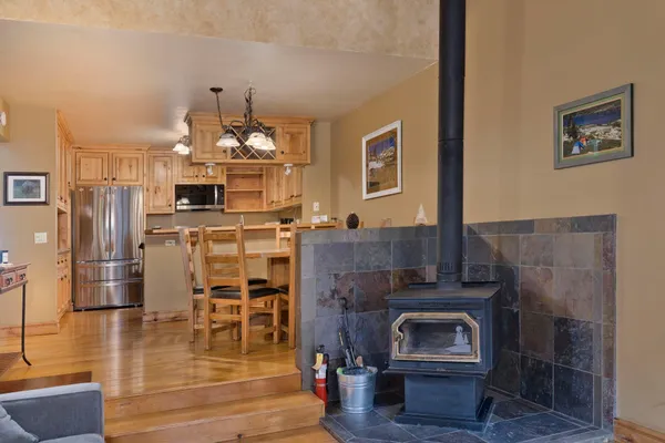 $820,000 | 2252 Meridian Boulevard, Unit 32, Mammoth Lakes, CA 93546