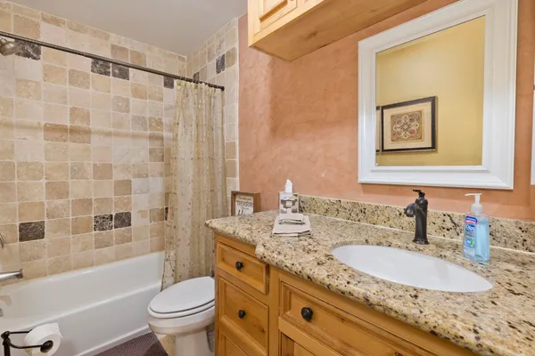 $820,000 | 2252 Meridian Boulevard, Unit 32, Mammoth Lakes, CA 93546