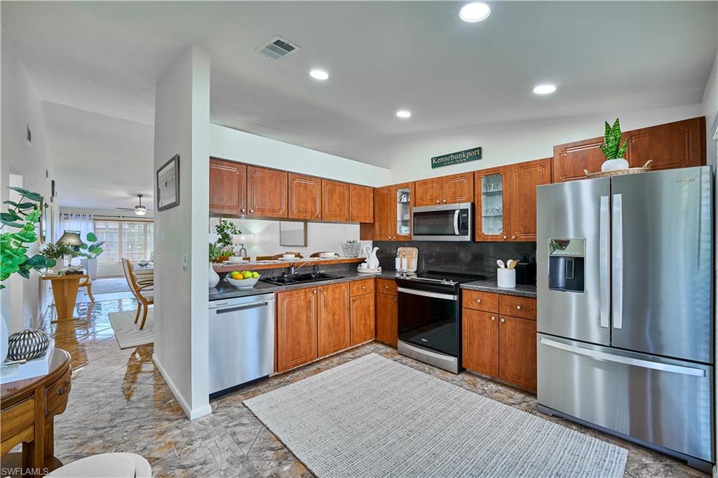 3420 Frosty Way, Unit 4902 Naples, FL 34112 - Photo 5 of 39