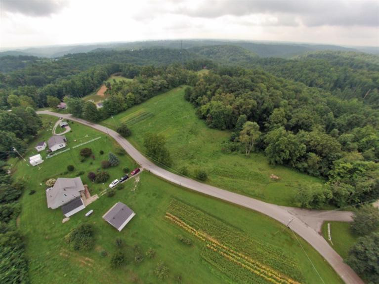 2407 Azbill Road McKee, KY 40447 - Photo 9 of 15 Photo 9